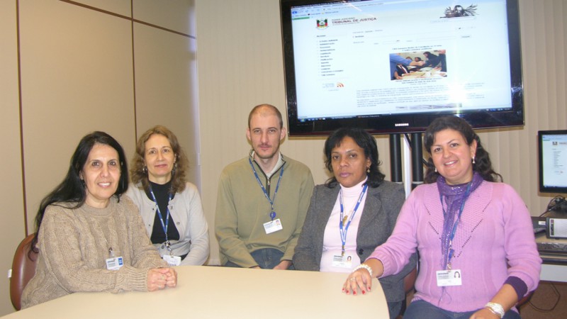 Leila Maria Campolongo, Lúcia Reichak, Tiago Drehmer, Linda Machado Barbosa e Lea Czyz