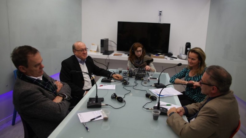 Jorge Krug (Banrisul), José Antonio Antonioni (Softsul) e Ricardo Felizzola (Teikon).