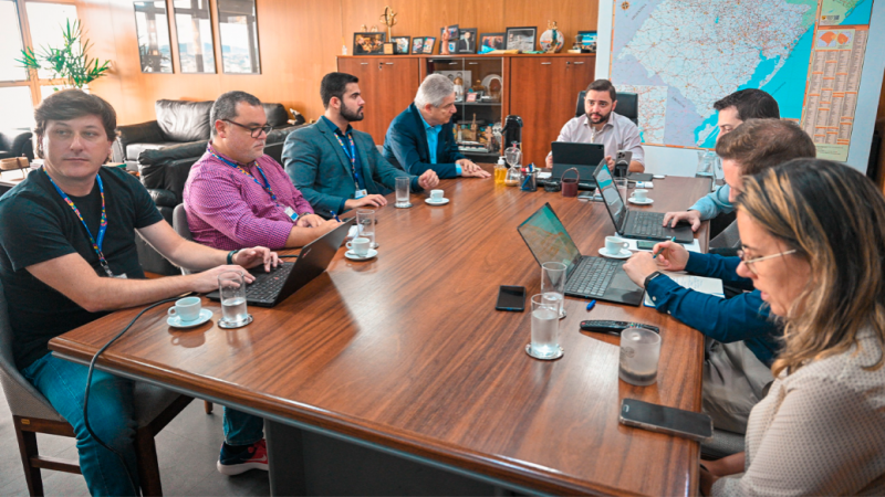 Pauta do encontro foram os projetos em andamento junto à GVG